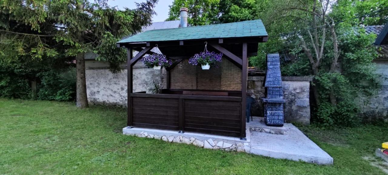 Apartment Gradina Korenica Kültér fotó